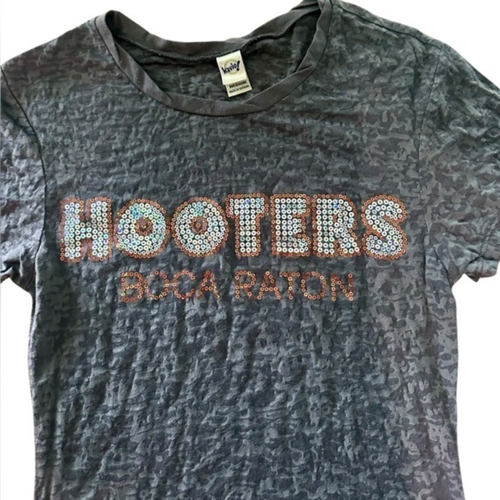 Vtg Hooters Boca Raton Short Sleeve Burnout T-Shirt Y2K - Juniors Size Medium